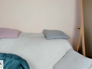 female cam girl daenery_baker image #3501930