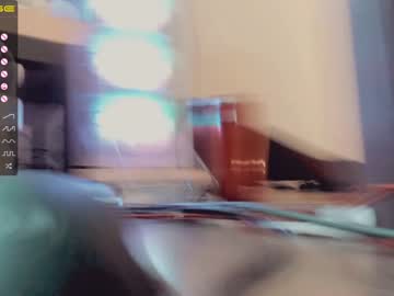 female cam girl careful_i_bite image #642301