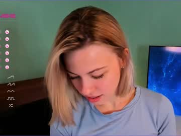 female cam couple huntertiana image #1726350