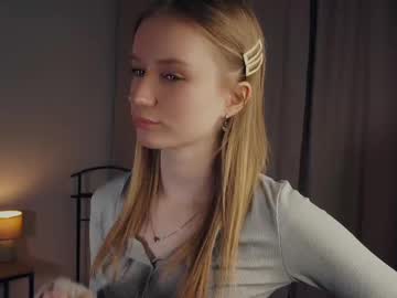 rowenacroyle  female  webcam