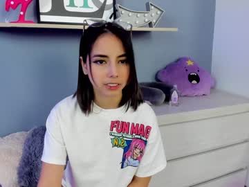 female cam girl saschaholmen image #3200054