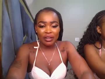 _mariella  female  webcam