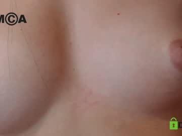 female cam couple golioni image #580152