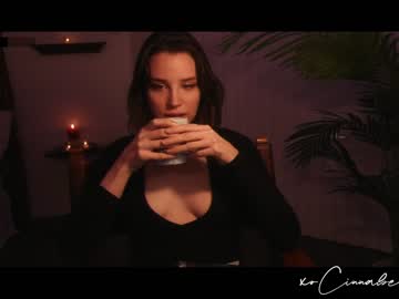 female cam girl cinnabelle image #709743