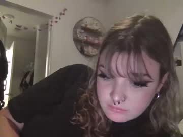 haileybug1  female  webcam
