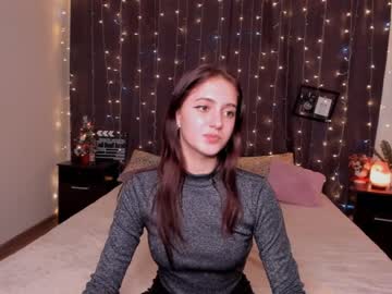 female cam girl thelmaandrewse image #3364460