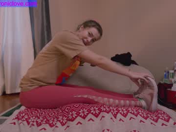 female cam girl chroniclove image #3136951