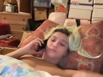 female cam couple alicegirly image #741564