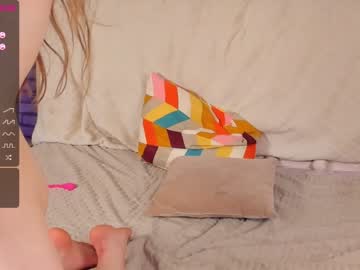 female cam girl brendiekira image #428024