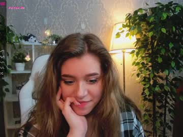 naomi_loves  female  webcam