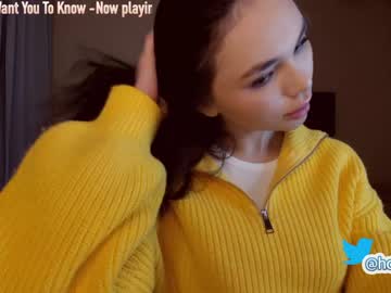 female cam girl hollyextra image #1772088