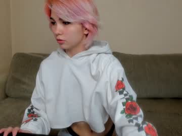 female cam girl karinalin18 image #3690098