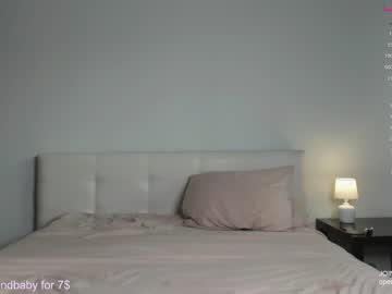 female cam couple daddyandbaby19 image #2547015