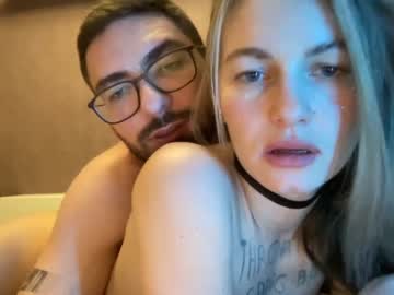 female cam couple deepfeelit1000 image #1880120