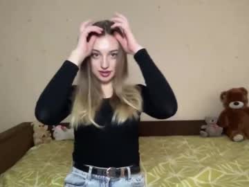 female cam girl lily_hun image #590992