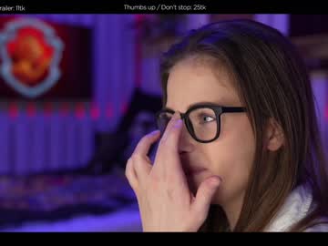 female cam girl hermione_potter_couple image #709505