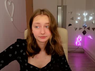 freyahendrikson  female  webcam