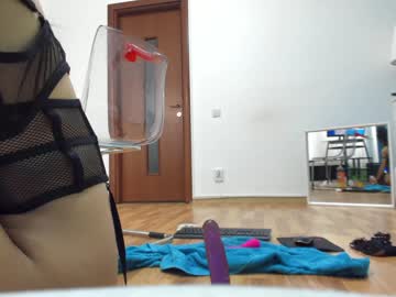female cam girl bigtits_biggerass image #1065471