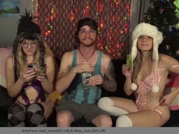female cam couple kats_cam image #776729