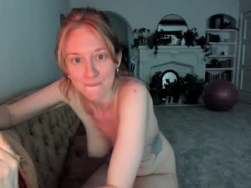 female cam girl pretendlunch image #1897019
