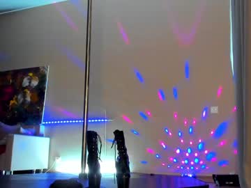female cam girl _meganmeow_ image #2093185