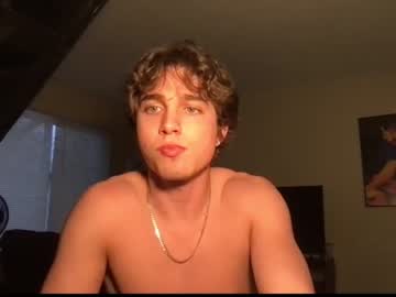 female cam couple prettiboiflacko image #1141252