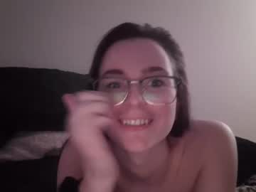 female cam girl preciouslucy8380 image #3160020