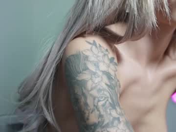 female cam girl hotfallingdevil image #2766971
