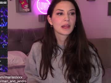 female cam girl mari_and_jandro image #2710820