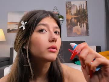 angelic_touch  female  webcam