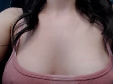 female cam girl lilliasweety image #1825663