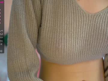 female cam girl cielo69_ image #1263582