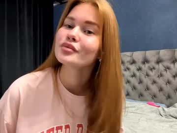innocen_shy_cute  female  webcam