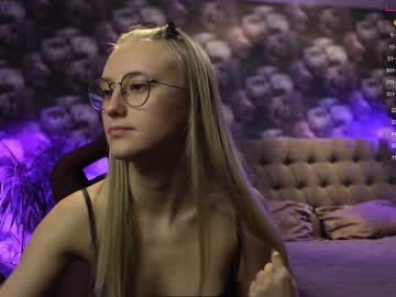 female cam girl angeellina image #3816761