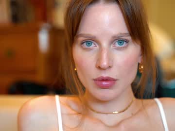 female cam girl ellaa91 image #1684126
