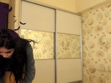 female cam girl akino_17 image #347327