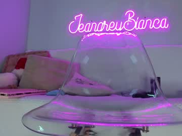 female cam girl jeangreybianca image #3494533
