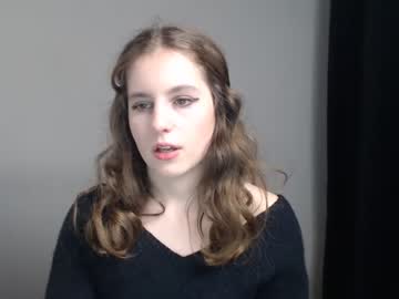 female cam girl mija_mari image #3134158