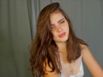 female cam girl scarletmore image #3951182