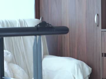 female cam girl houseofkei image #2283161
