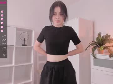 female cam girl carolmoores image #3193713