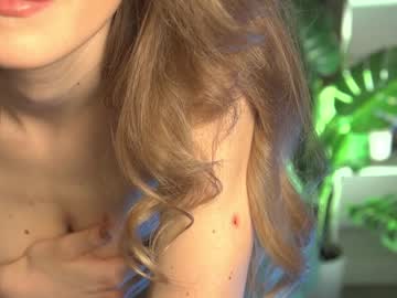 female cam girl lolly_8ella image #1412315