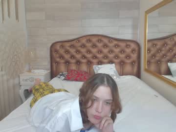 female cam girl lil_stitch image #2695586