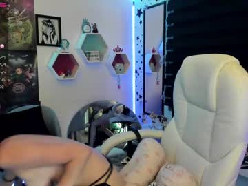 female cam girl stephymoon_ image #1552361