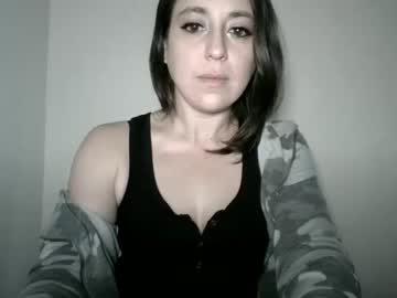 female cam girl ilovelucylola image #1440934