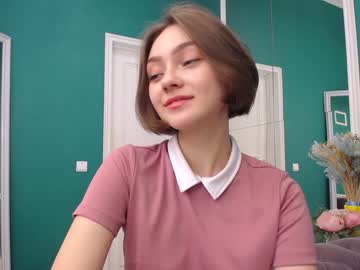 female cam girl adelewilson__ image #382914